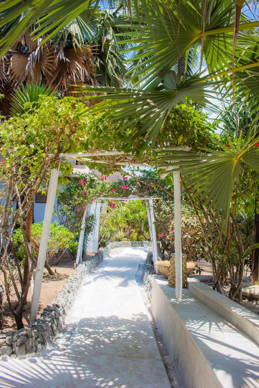 Sunrise Resort Gili Air Exterior photo